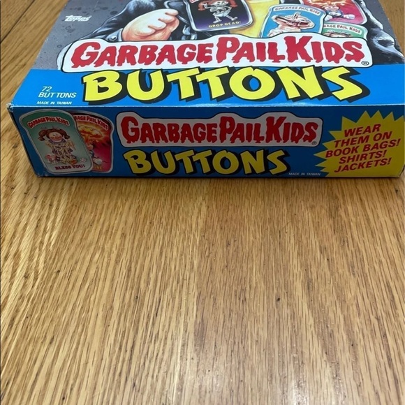 1986 GPK 72 ct. Button Box - Picture 4 of 12